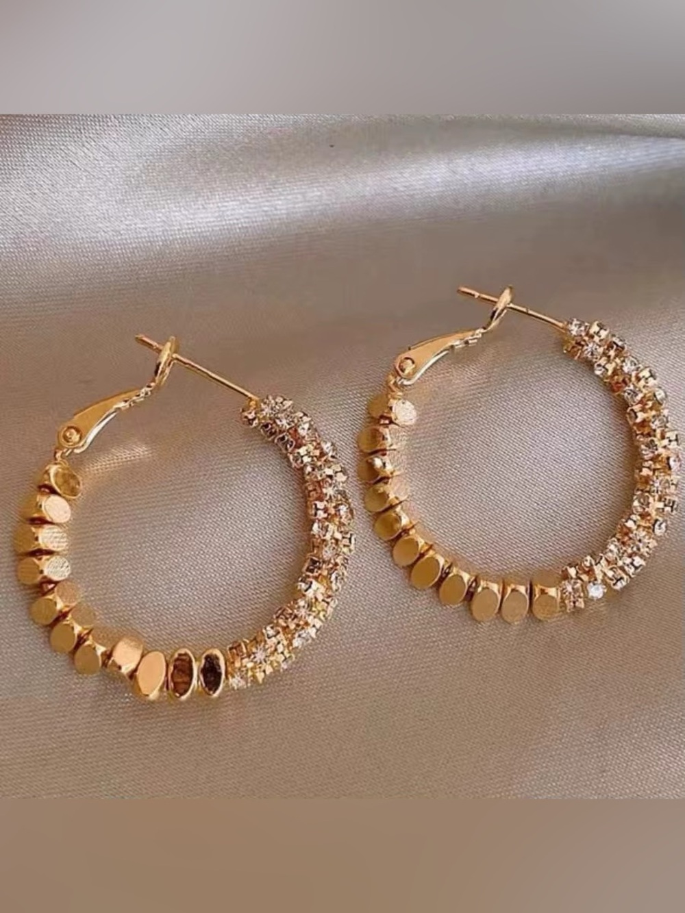 *** Exquisite Classic Gold Crystal Hoop Earrings - Women Jewelry